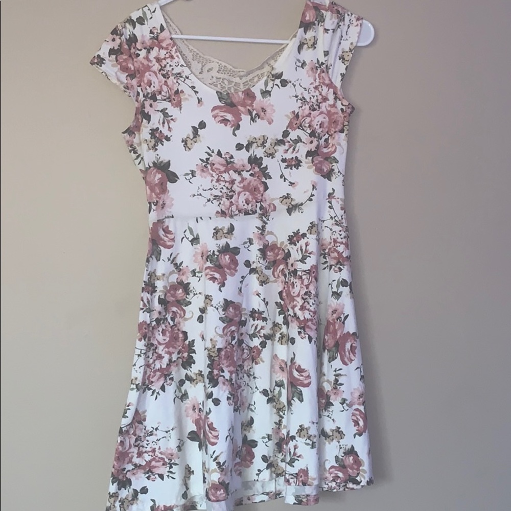 Dress - Picture 2 of 2